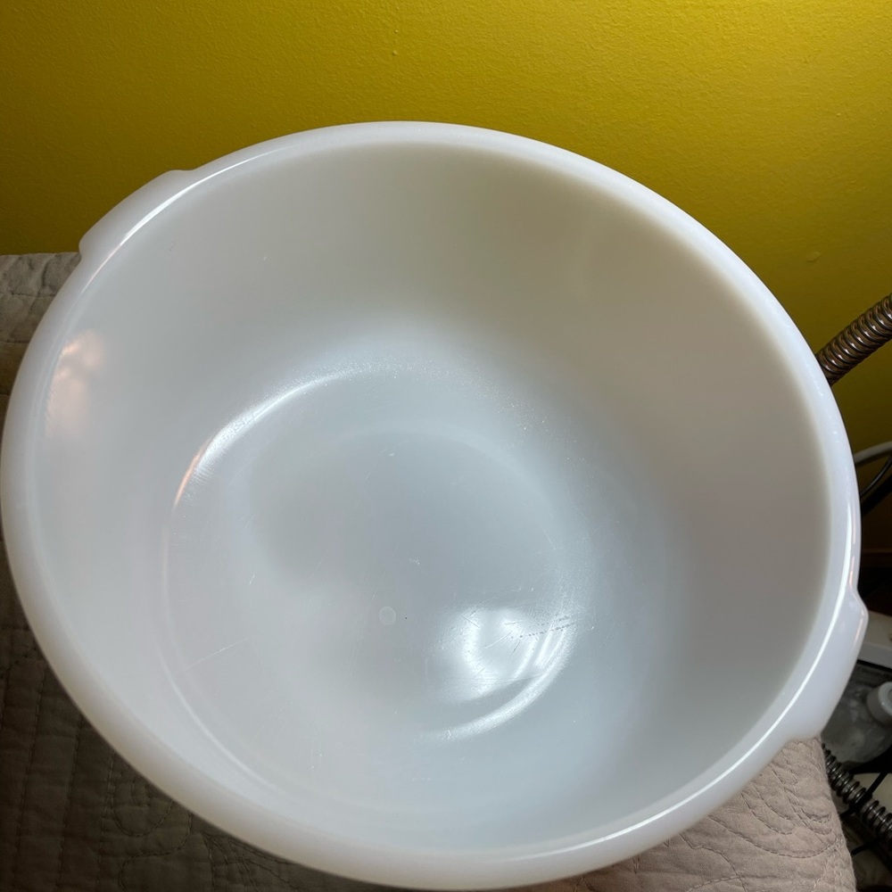 GLASBAKE Made For Sunbeam
MIXING BOWL